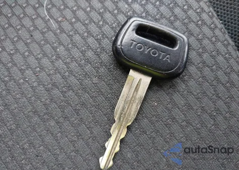 2000 Toyota Echo from USA, damaged, VIN JTDBT1230Y0033217